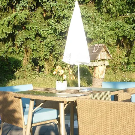 Zu Jeddelohs بيت للعطل Gladenbach