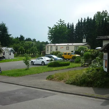 بيت للعطل Zu Jeddelohs Gladenbach